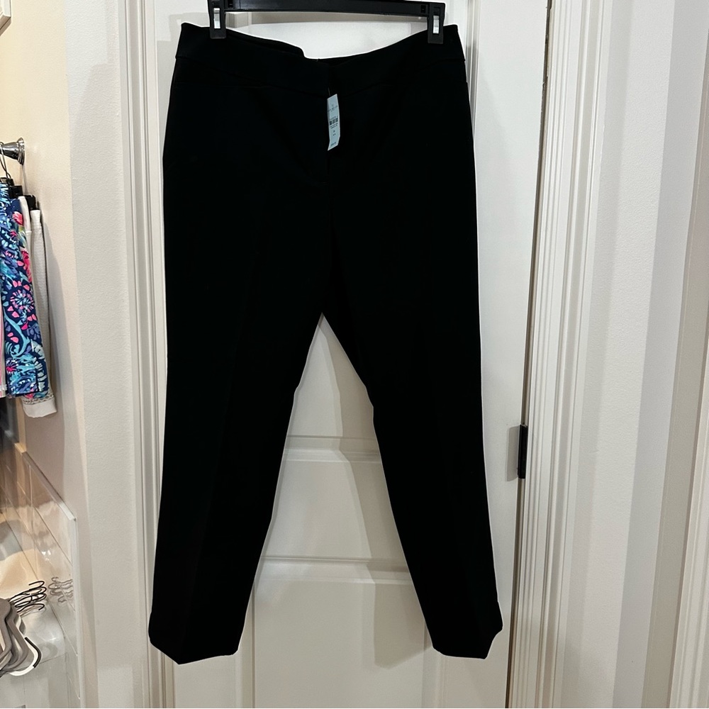 NWT Ann Taylor Factory Straight Leg in 14P